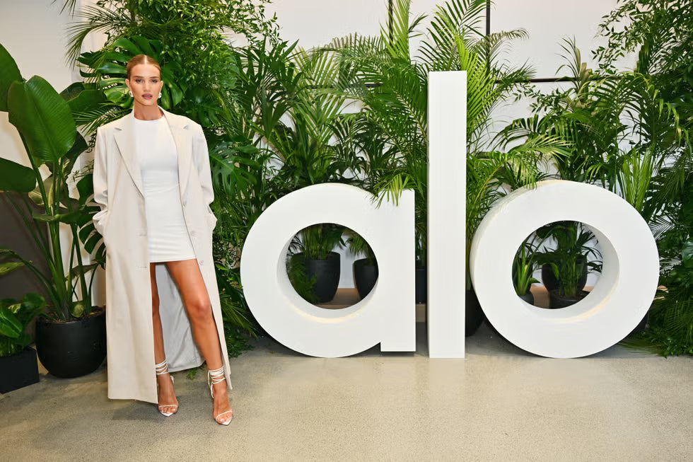 Alo