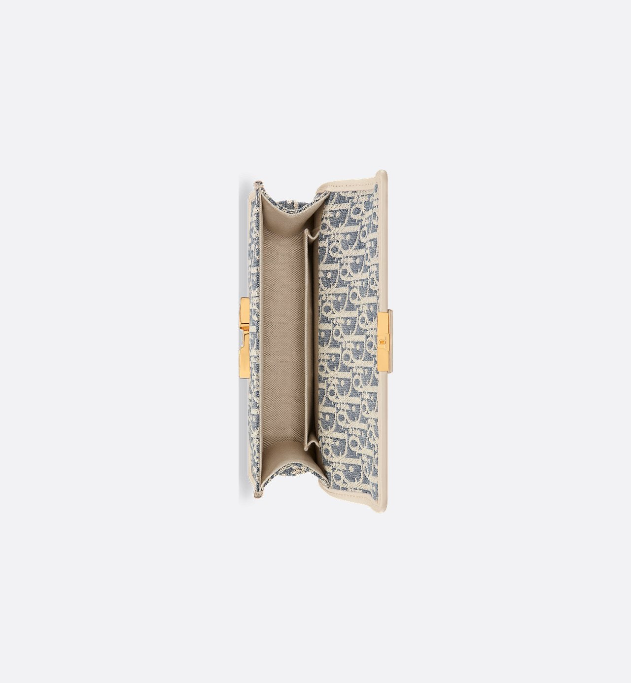30 Montaigne East-West Chain Bag