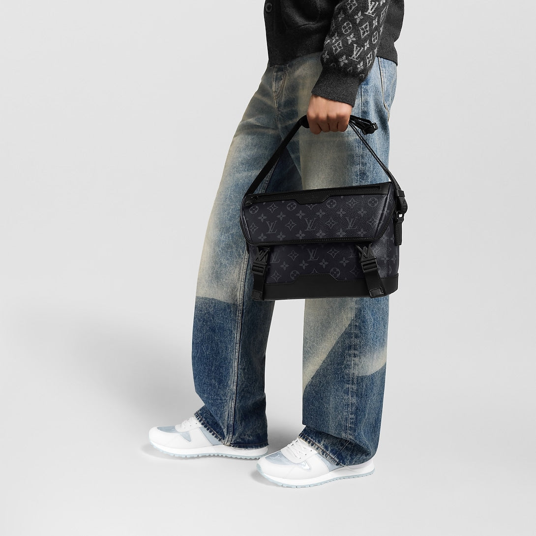 Louis Vuitton Sac Messenger Voyager PM 1