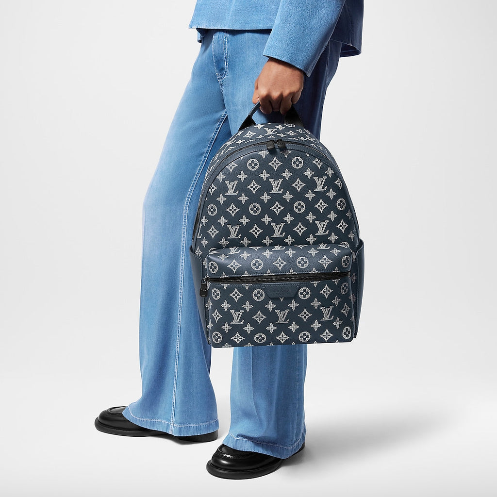 Discovery PM Backpack Monogram Shadow Navy