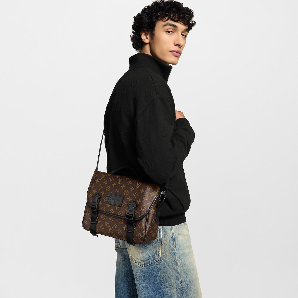 Louis Vuitton Sac Messenger LV Trail