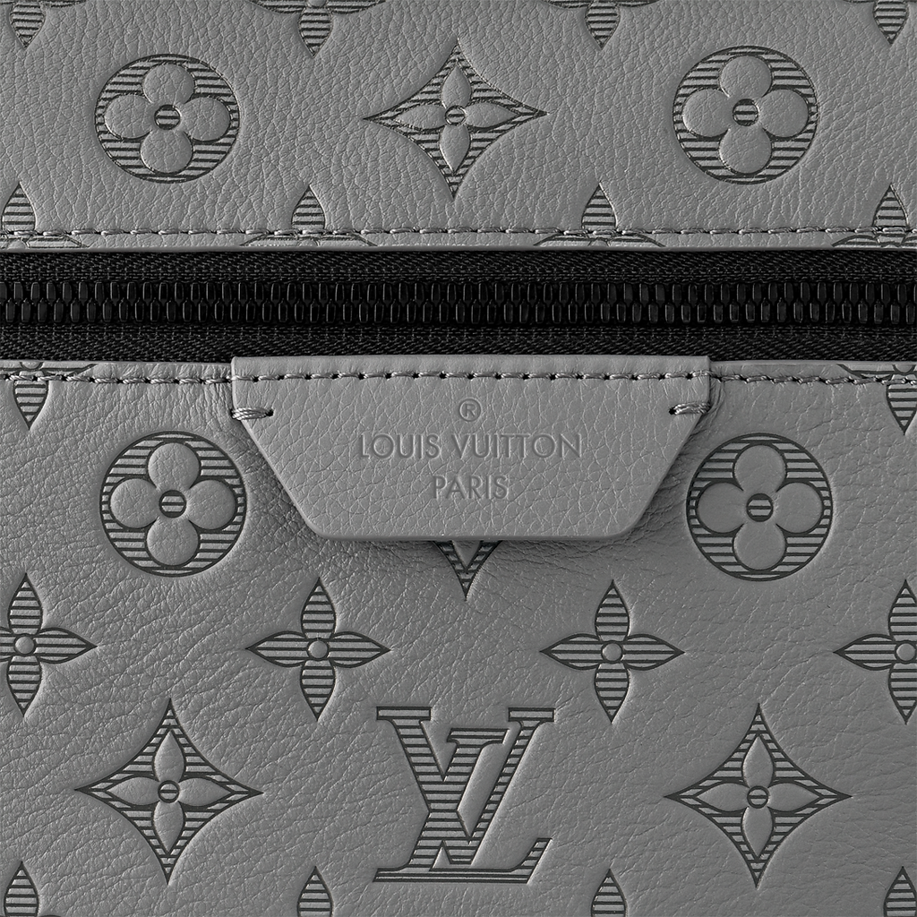 Discovery PM Backpack Monogram Shadow Grey