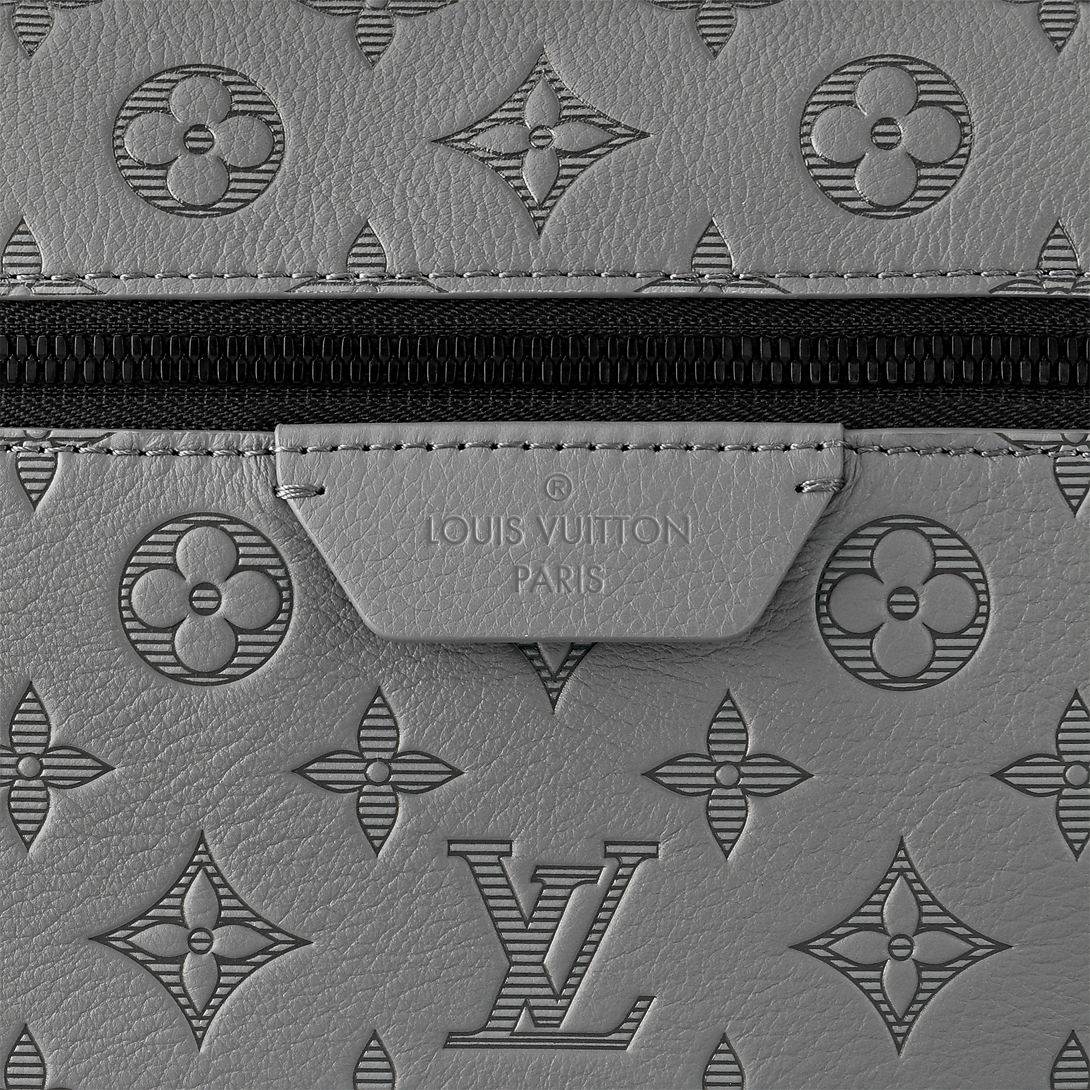 Discovery PM Backpack Monogram Shadow Grey