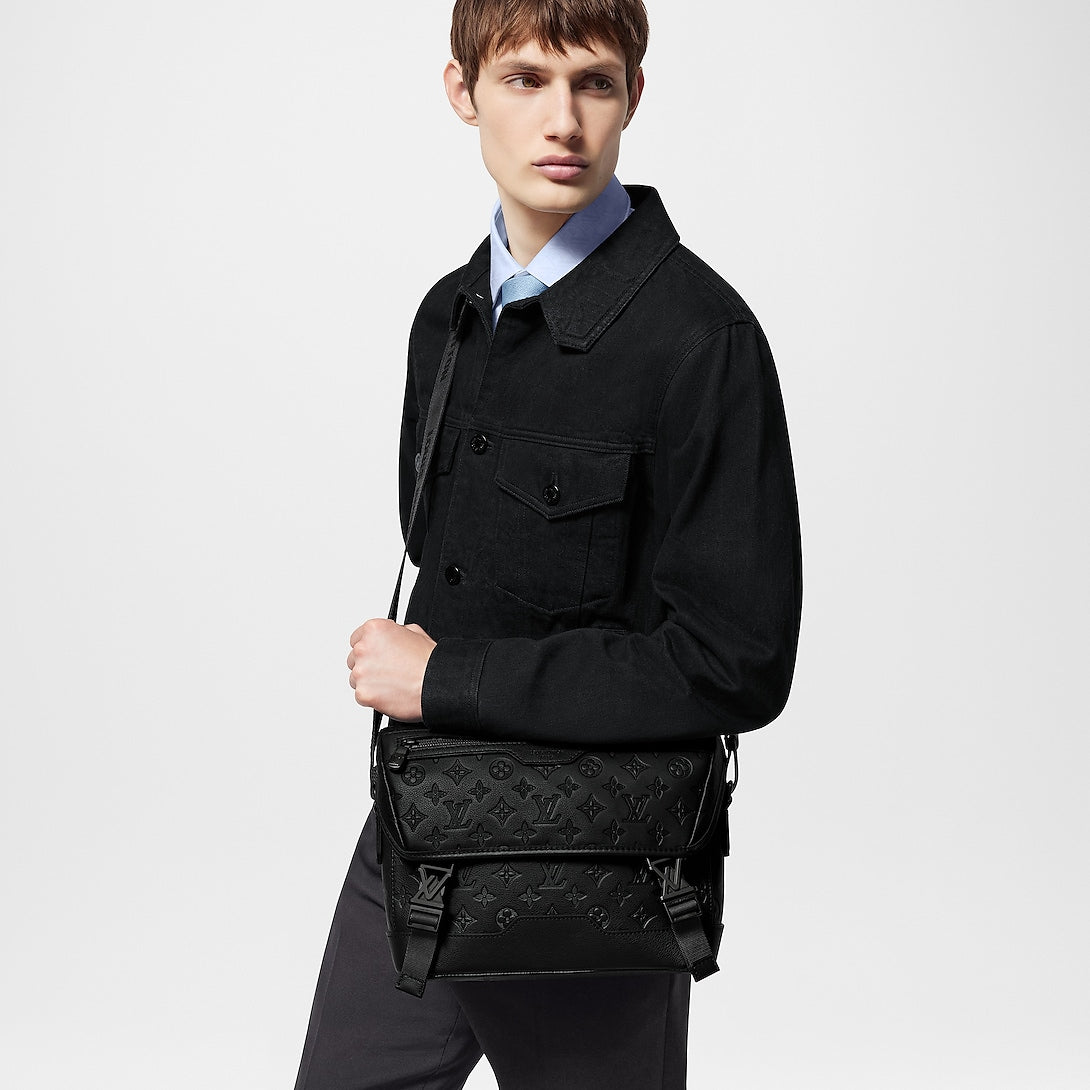 Louis Vuitton Sac Messenger Voyager PM 3