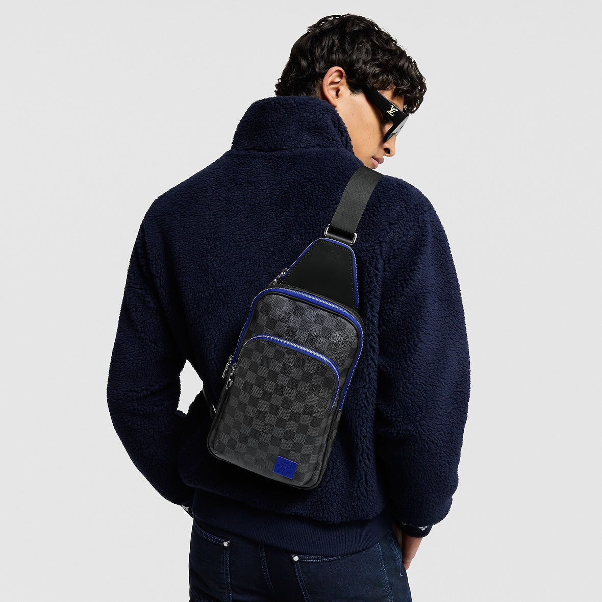 Avenue Sling Bag
