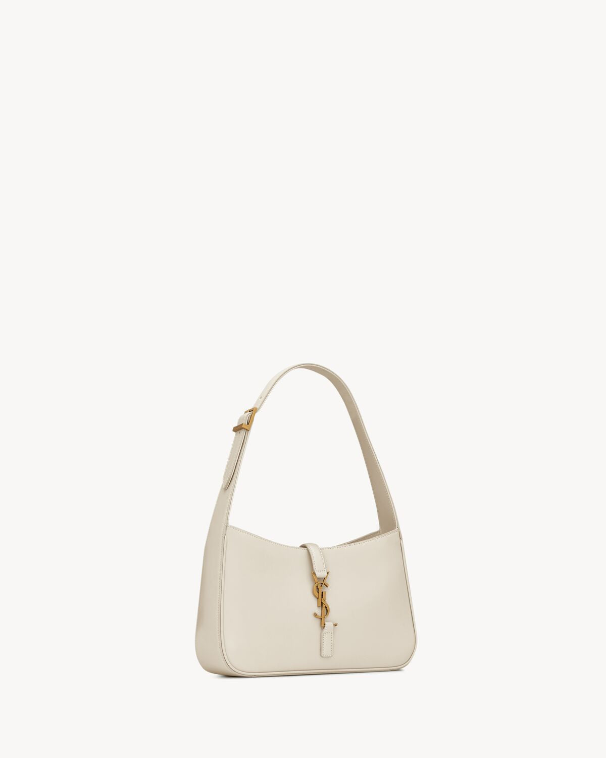 SMOOTH LEATHER HAPPY HOUR