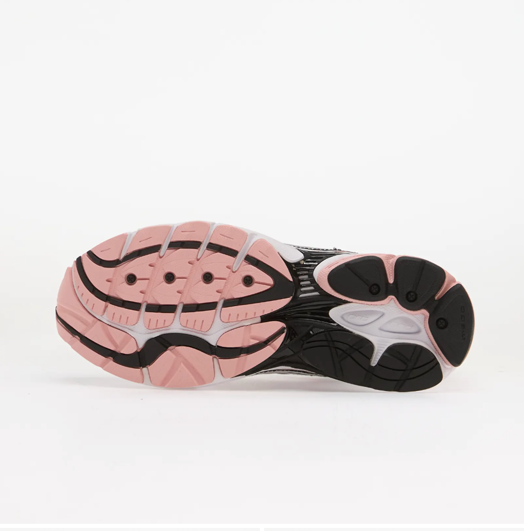 Saucony ProGrid Omni 9 Pink