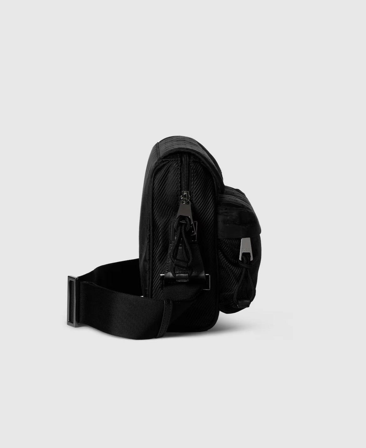 Gucci Nexus medium shoulder bag