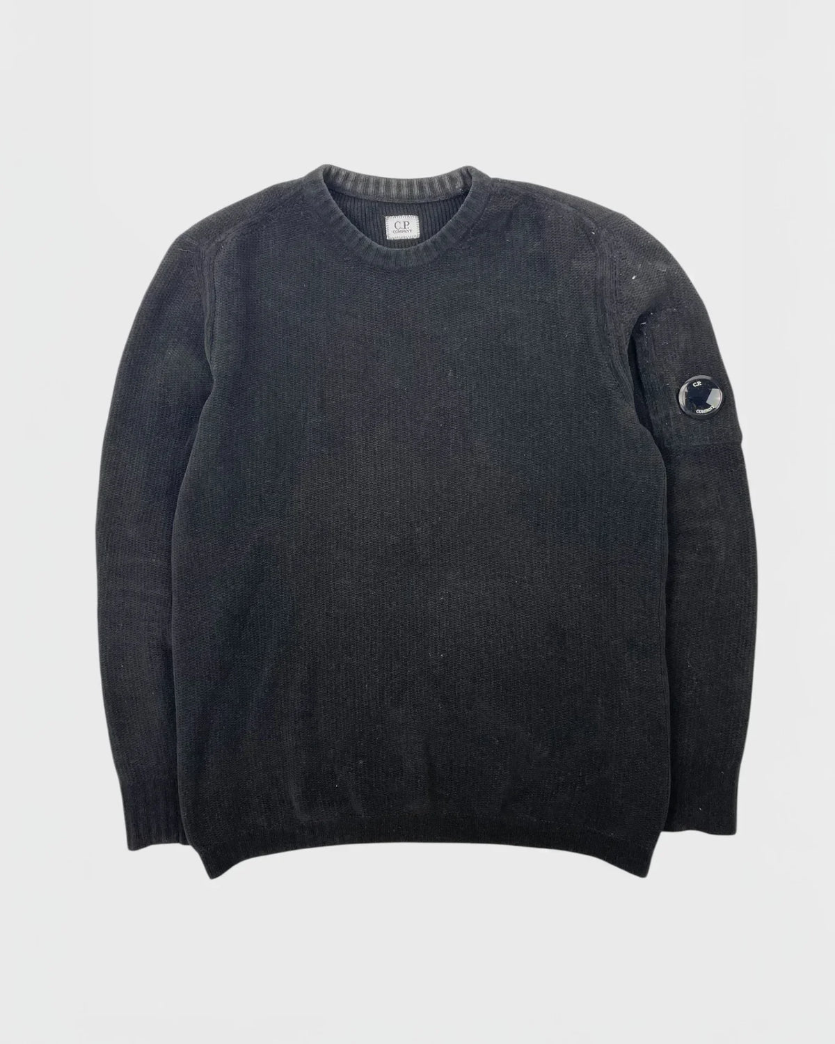 C.P. Company pull